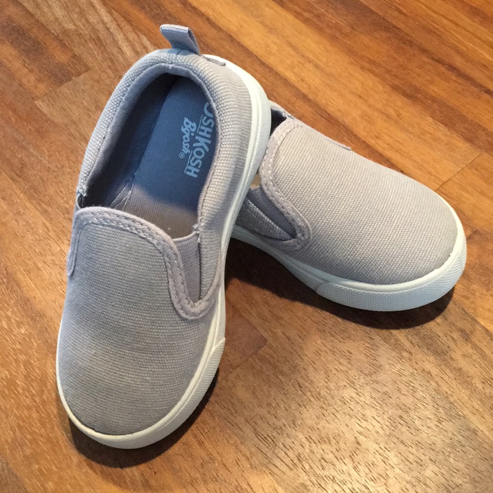Kids Oshkosh slip ons